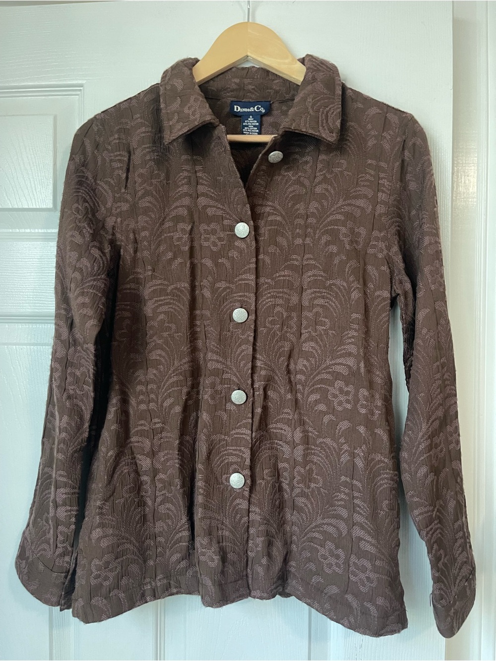 Denim&Co Brown Floral Jacquard Button-Front Shirt